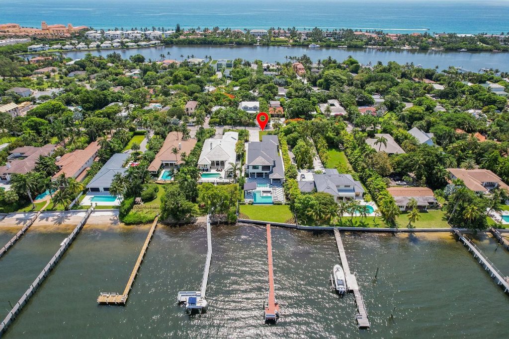 Featured Image of Private dock on Hypoluxo Island direct Intracoastal for boat & 2 skis